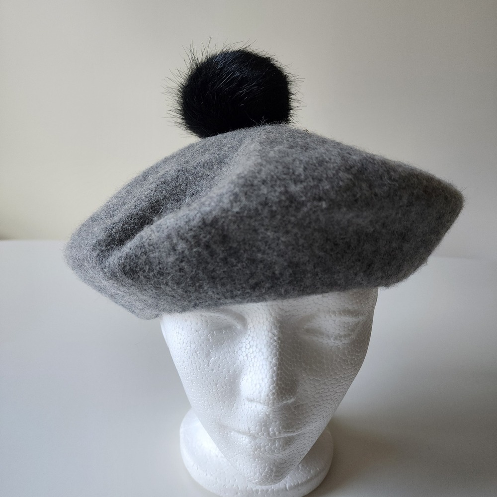 Beret Hat Gray 100% Wool Faux Fur Pom Pom French Classic Preppy Paris Academia